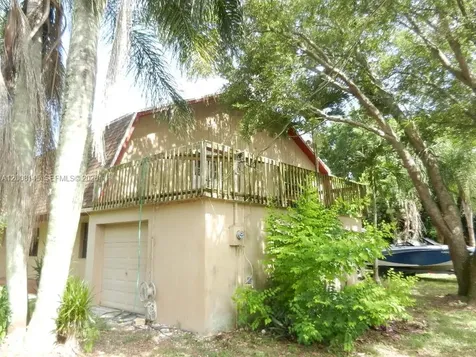 18950 SW 240th Street Homestead FL 33031