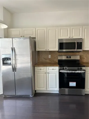 10763 NW 83rd Terrace Doral FL 33178