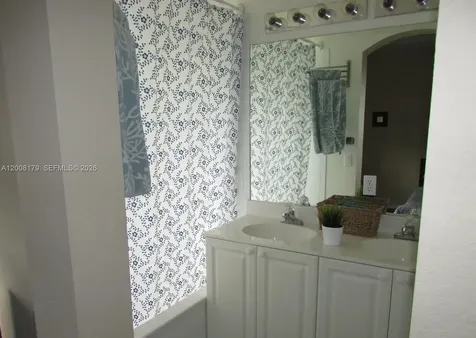 10763 NW 83rd Terrace Doral FL 33178