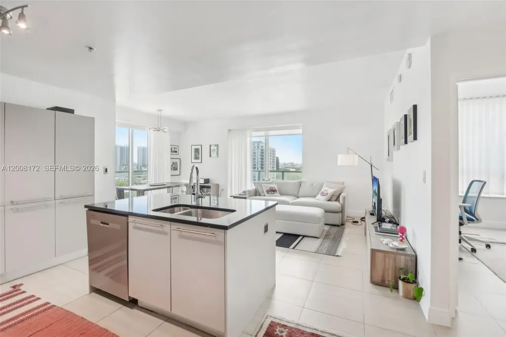 1900 N Bayshore Drive Miami FL 33132