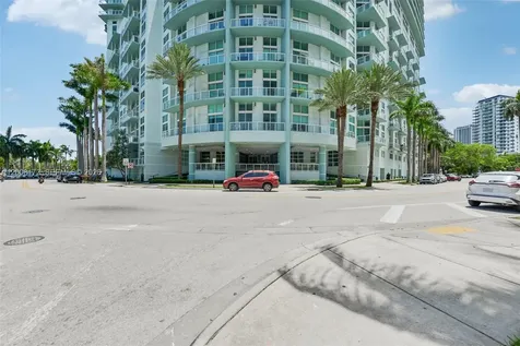 1900 N Bayshore Drive Miami FL 33132