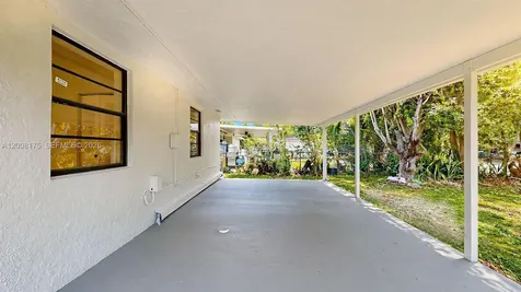 578 SW 2nd Street Florida City FL 33034