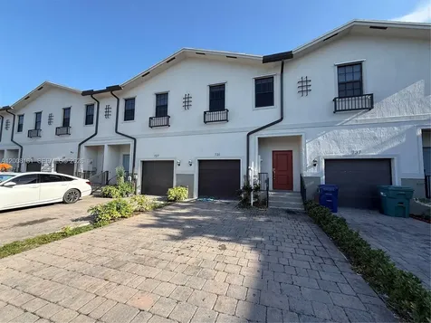 731 SW 11th Street Florida City FL 33034