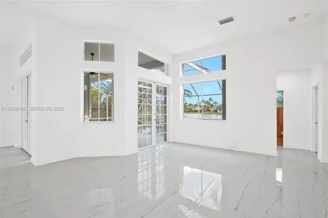 646 Heritage Drive Weston FL 33326