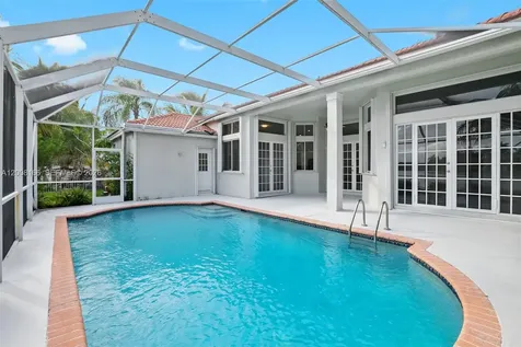 646 Heritage Drive Weston FL 33326