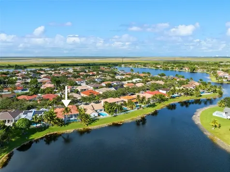 646 Heritage Drive Weston FL 33326