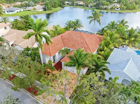 646 Heritage Drive Weston FL 33326