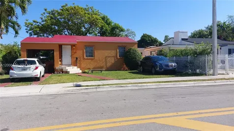 3087 SW 5th Street Miami FL 33135