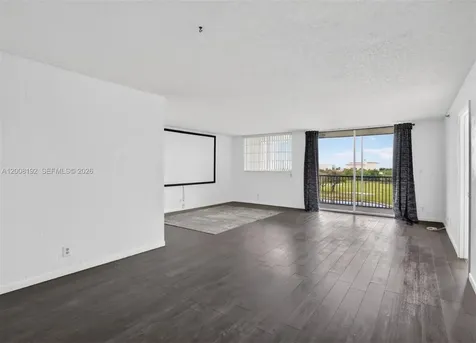 3300 W Rolling Hills Circle Davie FL 33328
