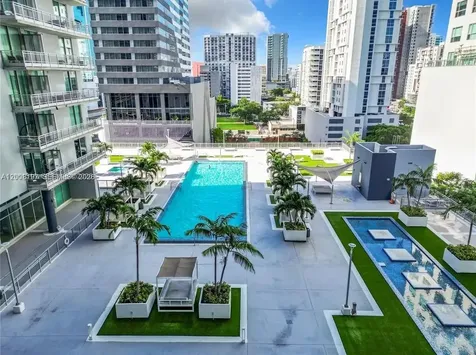 690 SW 1st Court Miami FL 33130