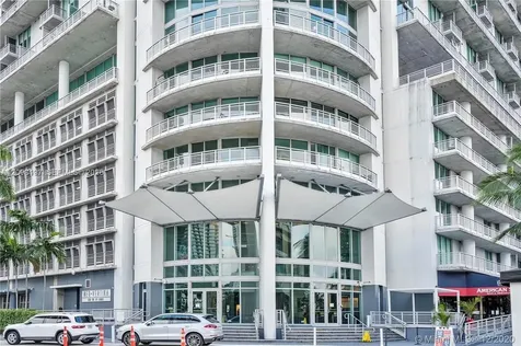 690 SW 1st Court Miami FL 33130