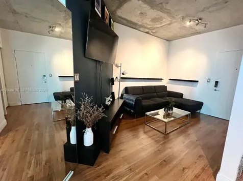 690 SW 1st Court Miami FL 33130