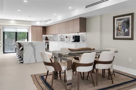6901 Edgewater Drive Coral Gables FL 33133