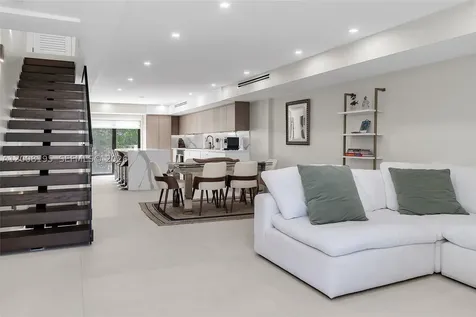 6901 Edgewater Drive Coral Gables FL 33133