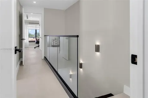 6901 Edgewater Drive Coral Gables FL 33133