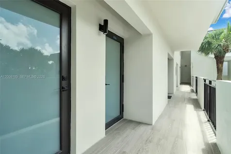 6901 Edgewater Drive Coral Gables FL 33133