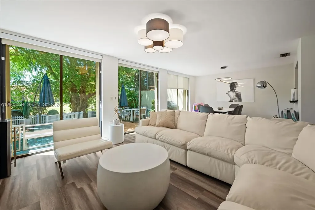 3951 Adra Avenue Doral FL 33178