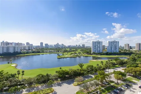3675 N Country Club Drive Aventura FL 33180