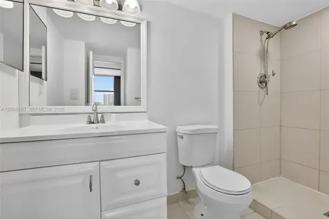 3675 N Country Club Drive Aventura FL 33180