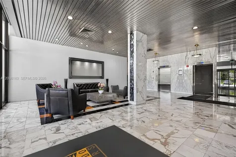 3675 N Country Club Drive Aventura FL 33180