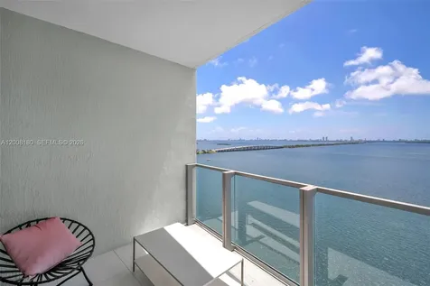 2900 NE 7th Avenue Miami FL 33137