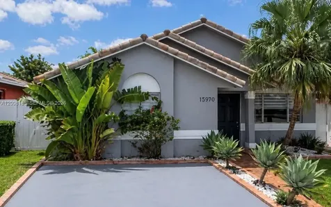15970 SW 81st Terrace Miami FL 33193