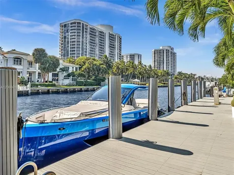 307 Holiday Drive Hallandale Beach FL 33009