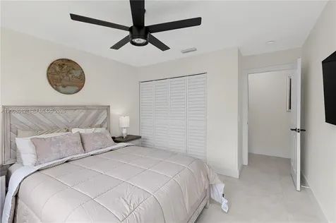 9171 NW 13th Street Plantation FL 33322