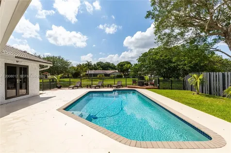 9171 NW 13th Street Plantation FL 33322