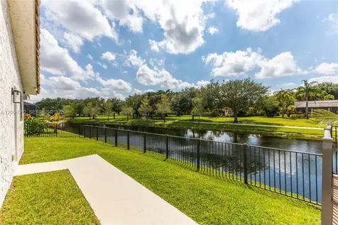 9171 NW 13th Street Plantation FL 33322