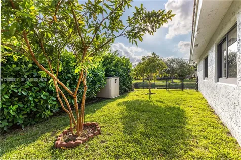 9171 NW 13th Street Plantation FL 33322