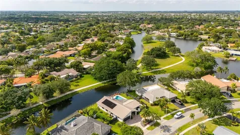 9171 NW 13th Street Plantation FL 33322
