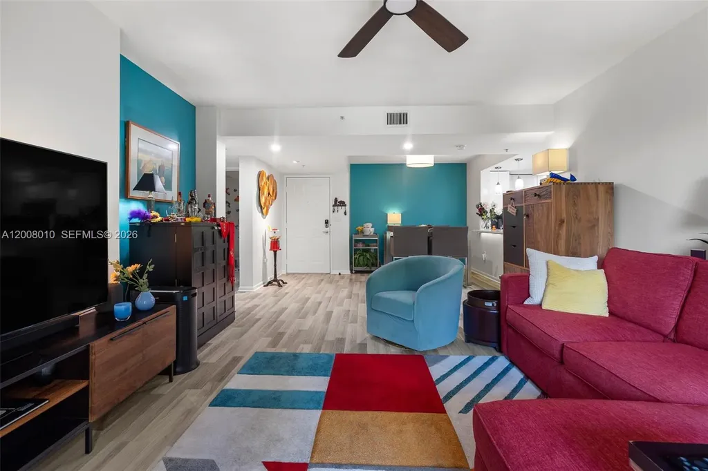 520 SE 5th Avenue Fort Lauderdale FL 33301