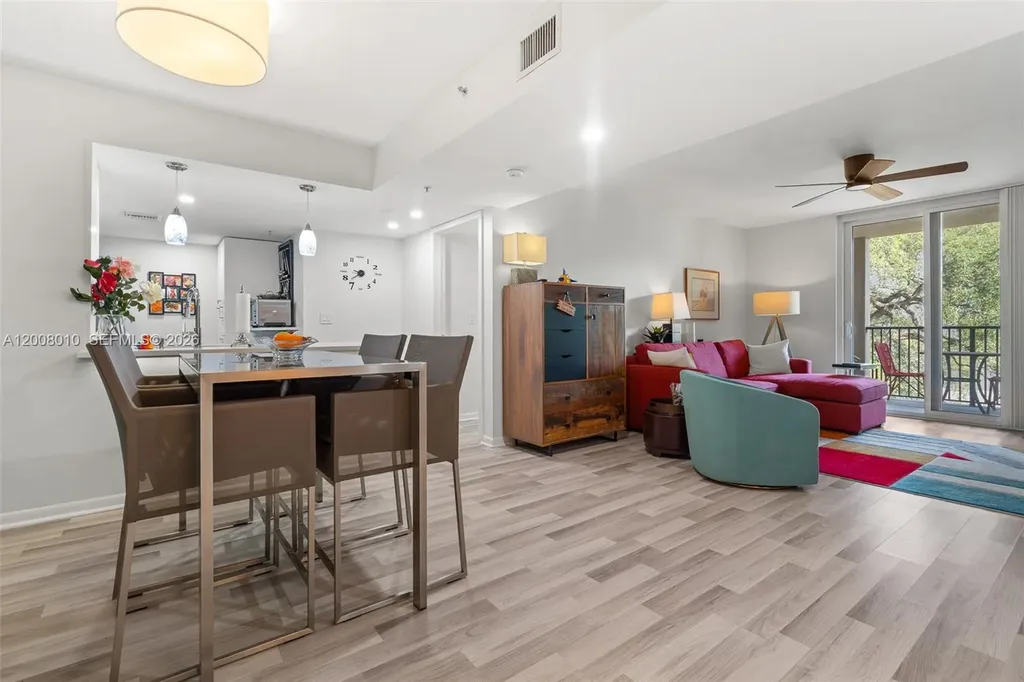 520 SE 5th Avenue Fort Lauderdale FL 33301