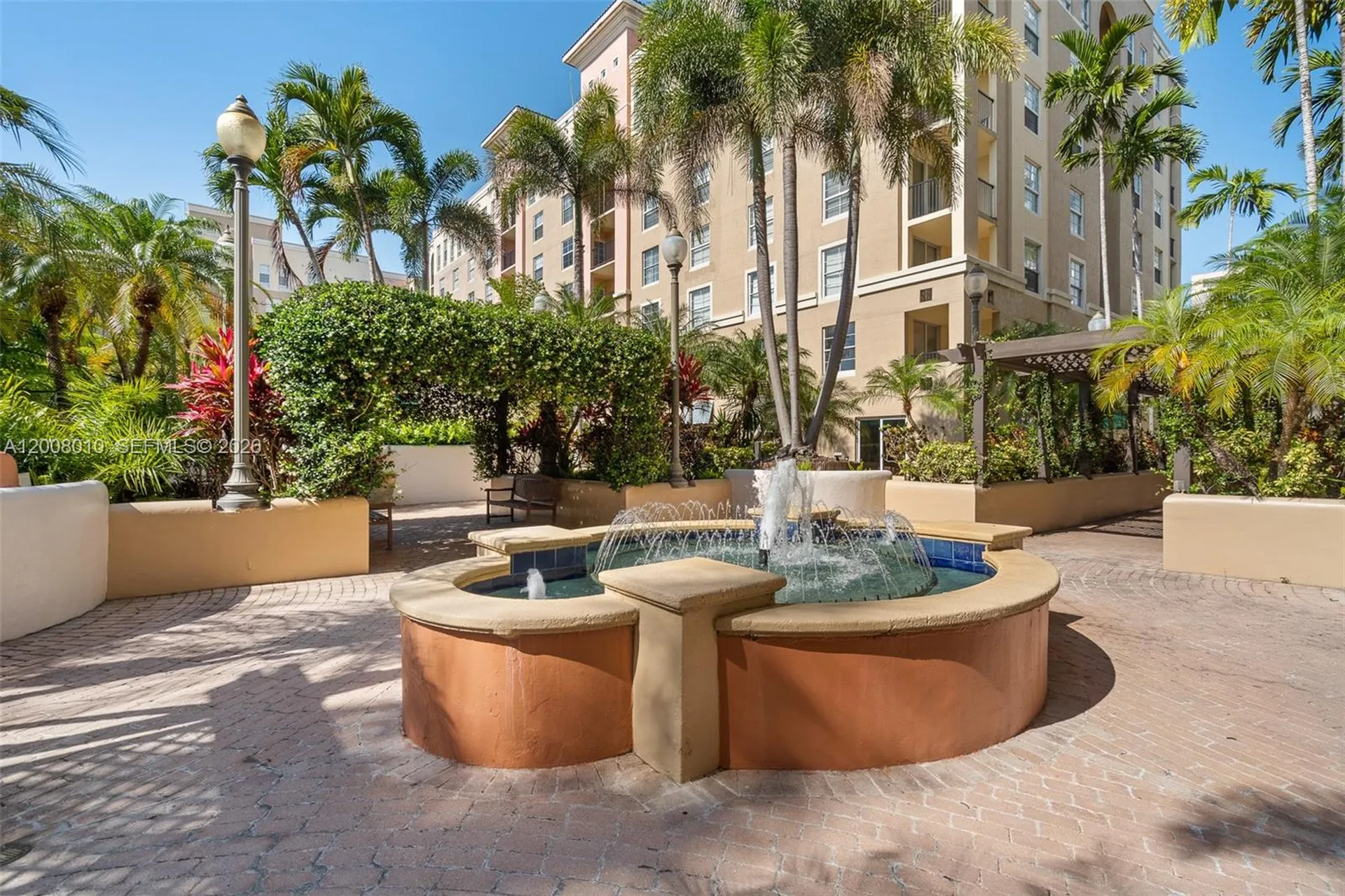 520 SE 5th Avenue Fort Lauderdale FL 33301