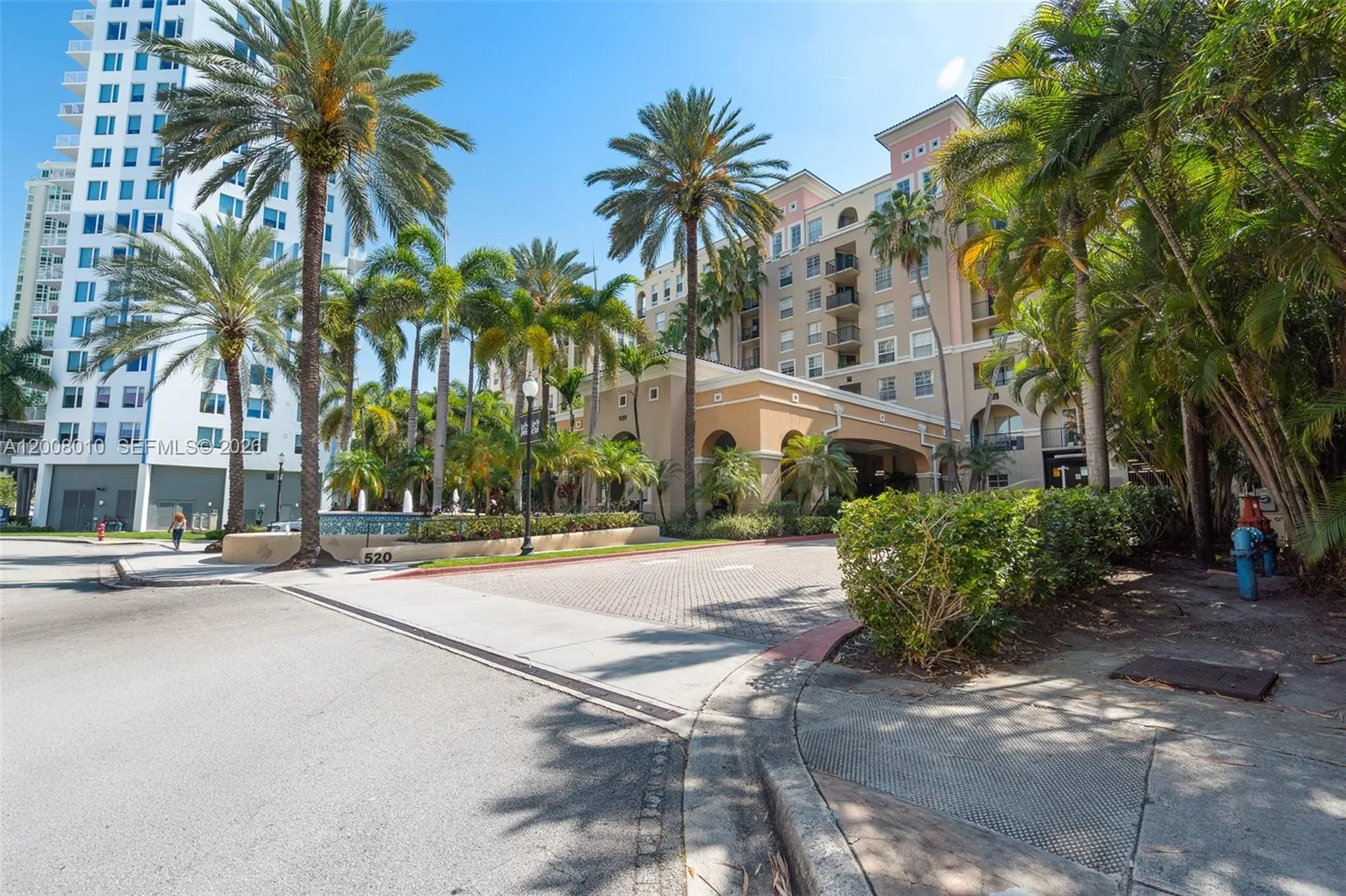 520 SE 5th Avenue Fort Lauderdale FL 33301