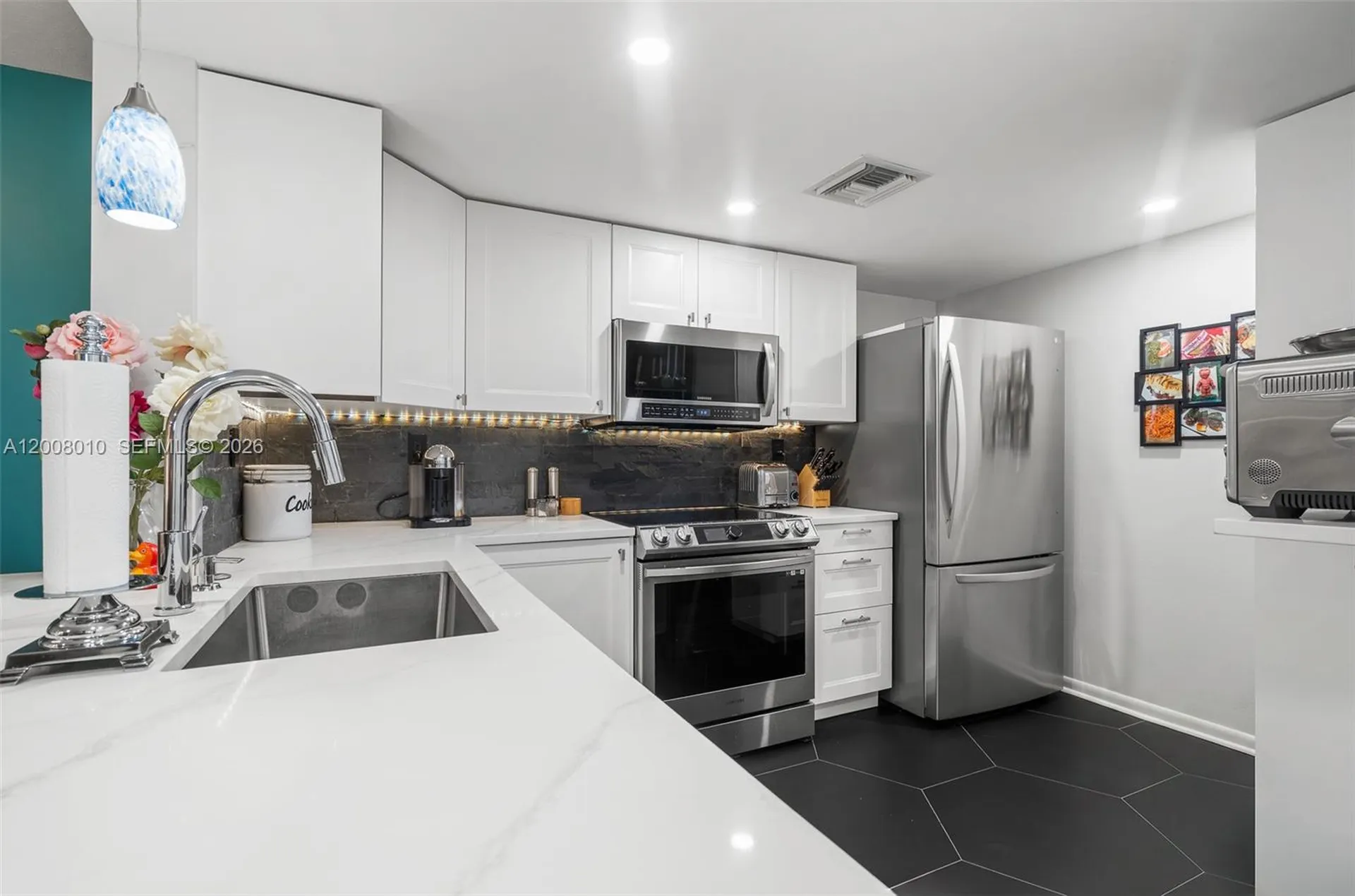 520 SE 5th Avenue Fort Lauderdale FL 33301