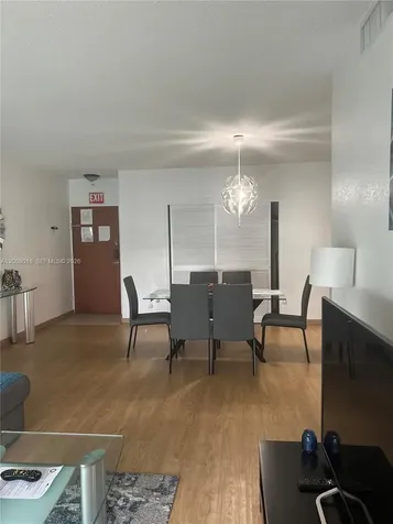 3901 S Ocean Drive Hollywood FL 33019