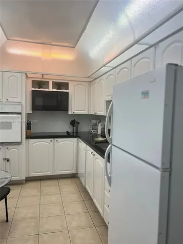 3901 S Ocean Drive Hollywood FL 33019