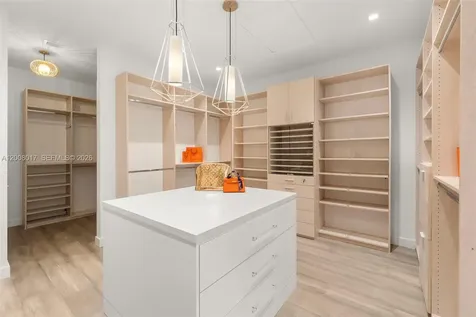 7291 SW 47th Court Miami FL 33143