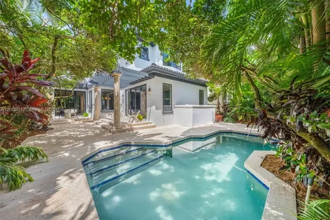 7291 SW 47th Court Miami FL 33143