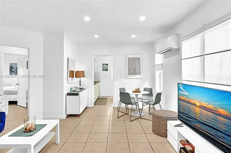 1220 NE 128th Street North Miami FL 33161