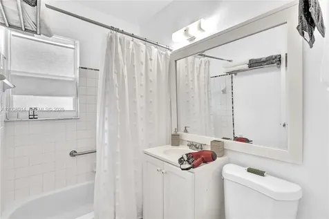 1220 NE 128th Street North Miami FL 33161