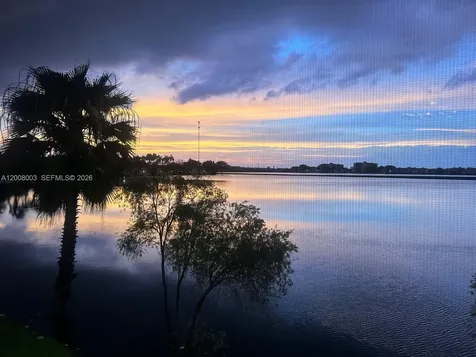 511 Ives Dairy Road Miami FL 33179