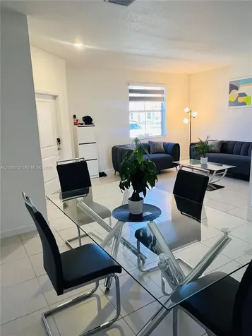 2562 SE 29th Street Homestead FL 33035