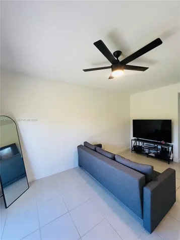 2562 SE 29th Street Homestead FL 33035