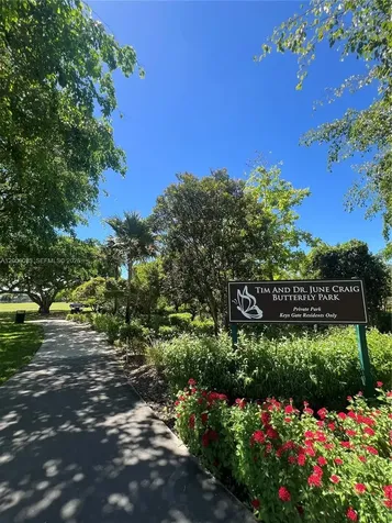 2562 SE 29th Street Homestead FL 33035