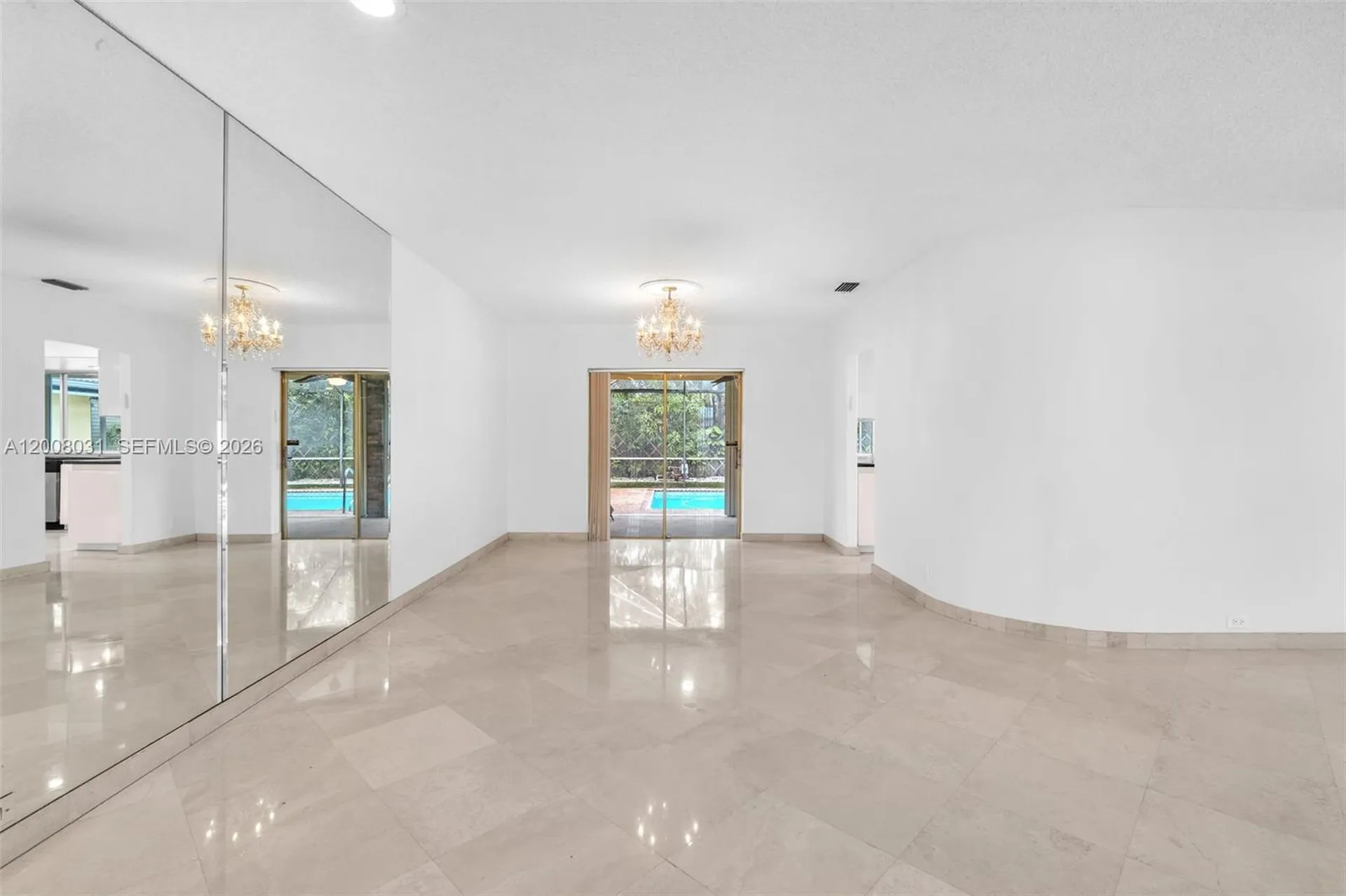 3441 N Hills Drive Hollywood FL 33021