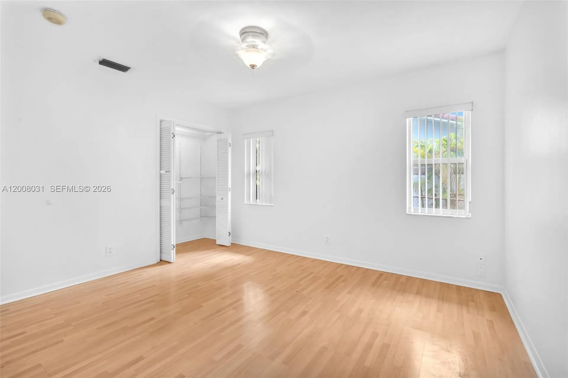 3441 N Hills Drive Hollywood FL 33021