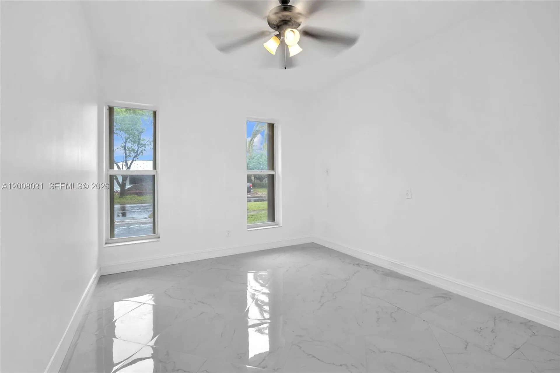 3441 N Hills Drive Hollywood FL 33021